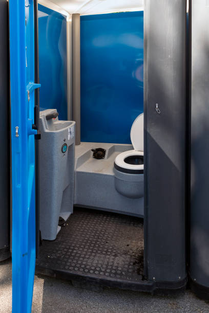 Best Portable restroom trailer rental  in Lake Forest, CA